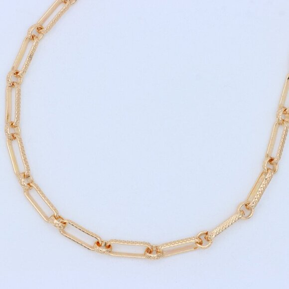 "Handmade Anklet – Elegant & Delicate Jewelry for Women | UNVRC1520 - Picture 2 of 10